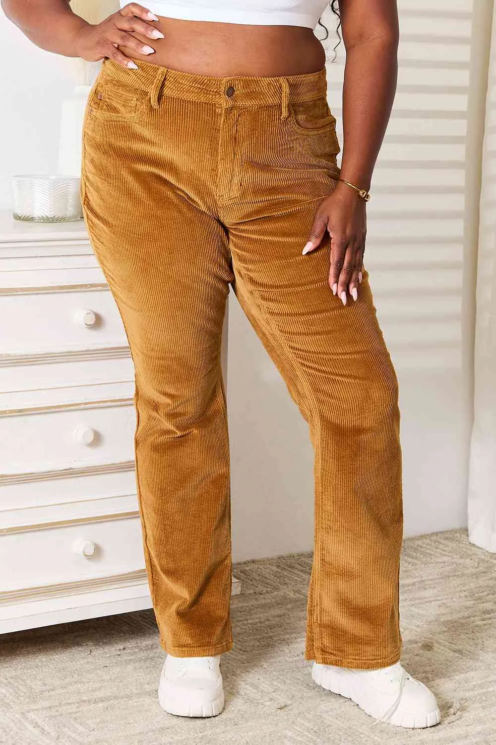 88521 Judy Blue Full Size Mid Rise Corduroy Pants