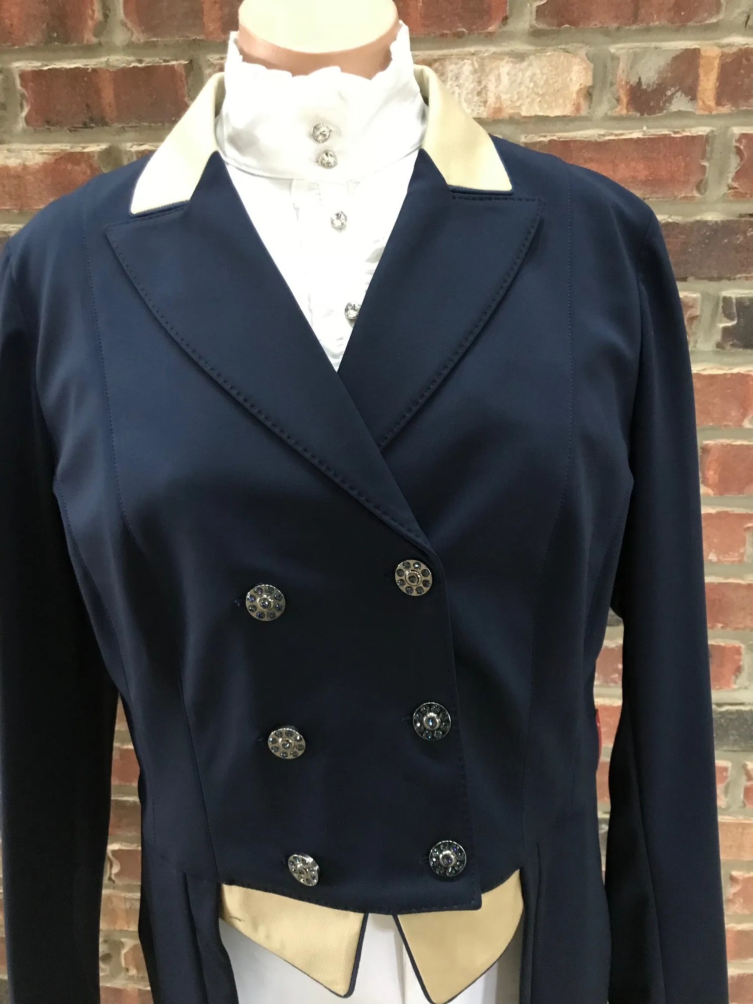 Animo Lageo Custom Tailcoat in Navy IT 42