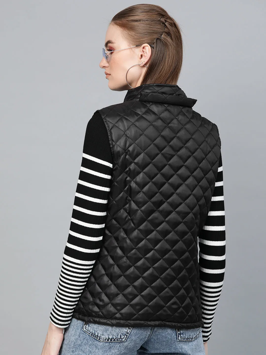 Black Quilted Sleeveless Hood Jacket