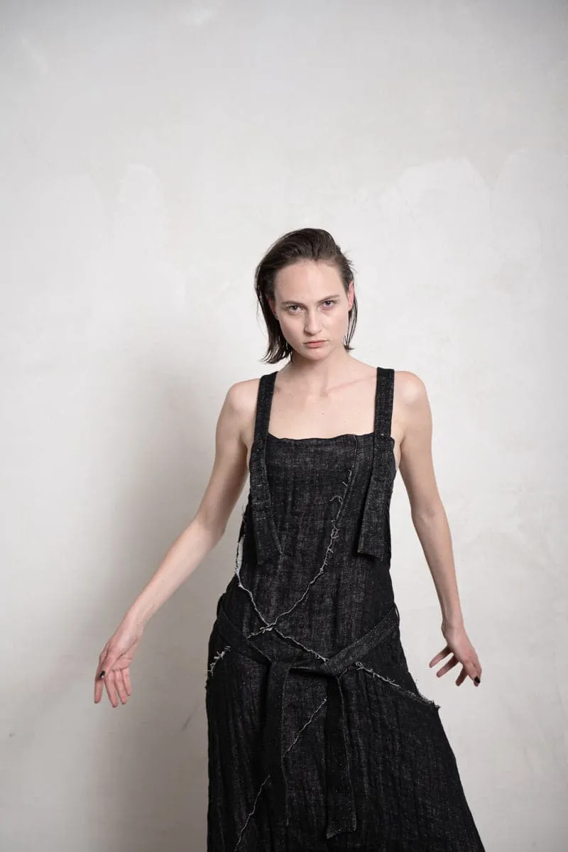 eigensinnig wien | Rilke | Extravaganter Leinen Jumpsuit in schwarz