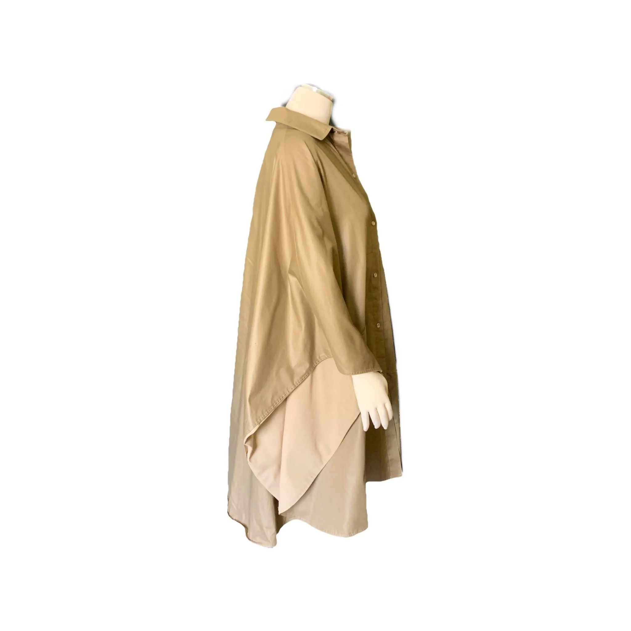 Vintage Tan Poncho Cape by Bonnie Cashin with Cotton Lining. Utilitarian Style with Pockets.